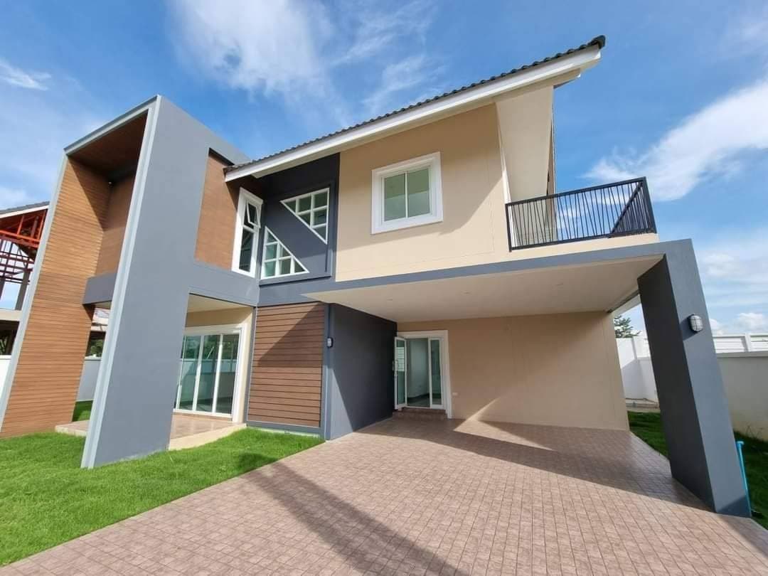 บ้านสร้างใหม่สไตล์  Modern Luxury เชียงใหม่