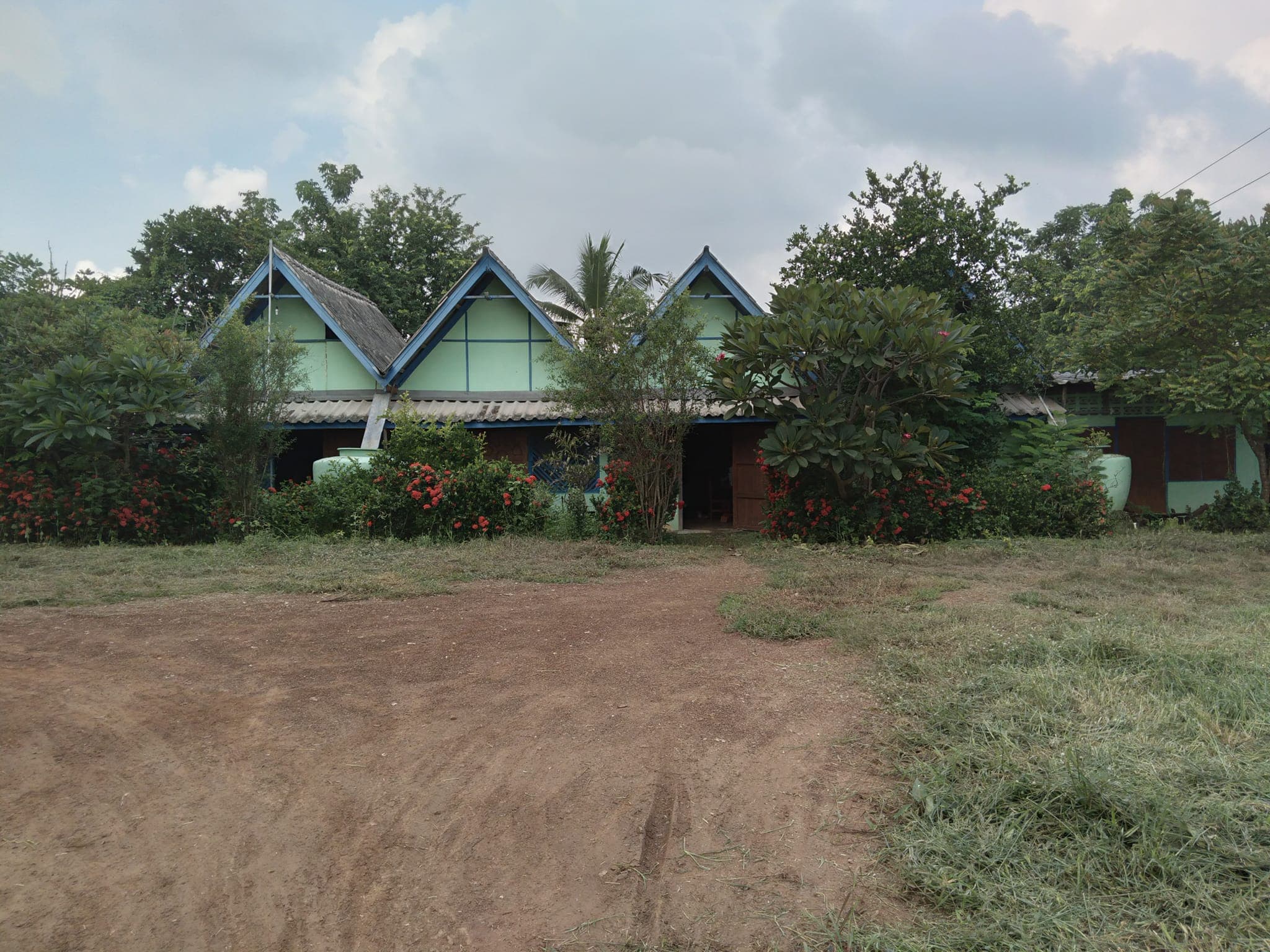 ขายที่ดินชัยนาท มโนรมย์ 4-3-97.7
