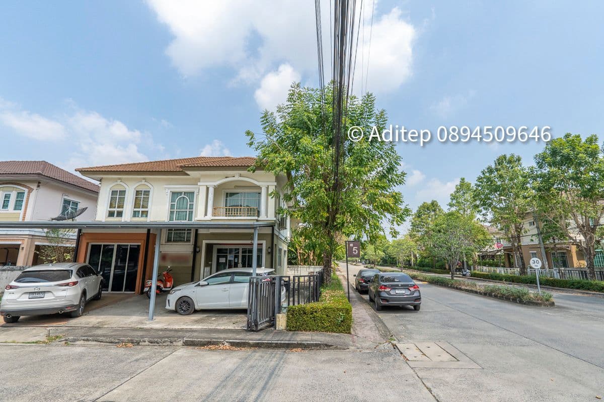 ขายบ้านเดี่ยว ภัสสร 19 วัชรพล-วงแหวน 53 ตร.ว. 3 ห้องนอน 2 ห้องน้ำ หลังมุมซอยต้นๆของโครงการ ตกแต่งเป็น Home Office มีเครื่องใช้สำนักงานพร้อมใช้ หมู่บ้านติดถนนจตุโชติ ใกล้ทางด่วน