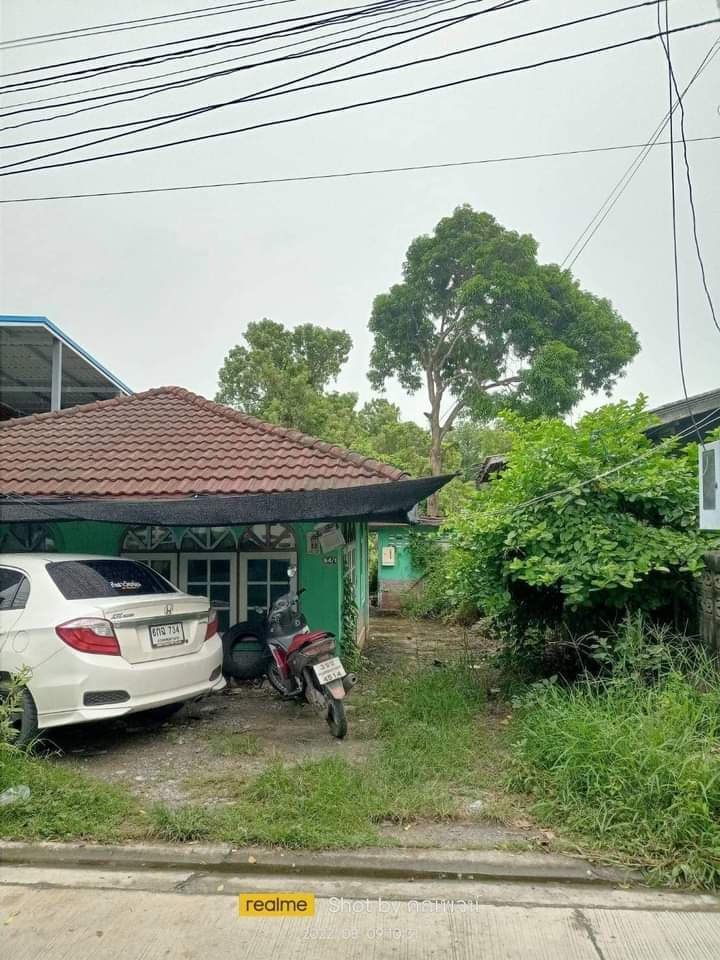 ขายที่ดินพร้อมบ้าน กทม 82 ตรว.
