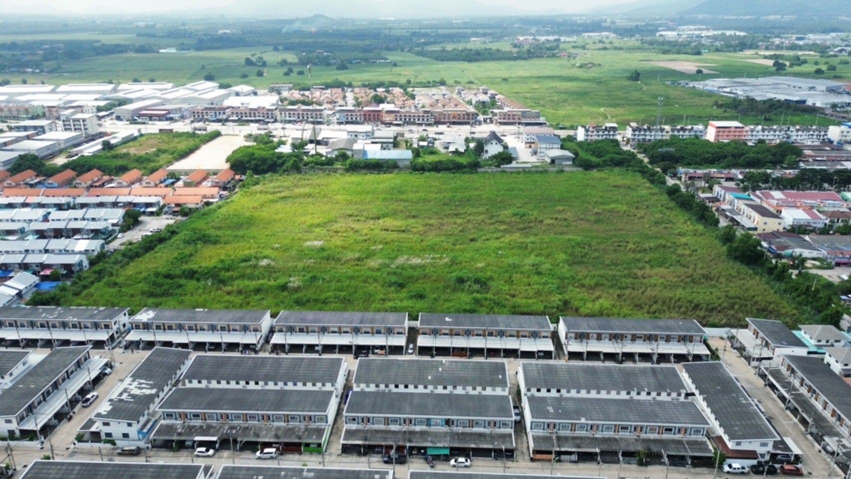 ที่ดิน30ไร่ สำหรับสร้างที่อยู่อาศัย