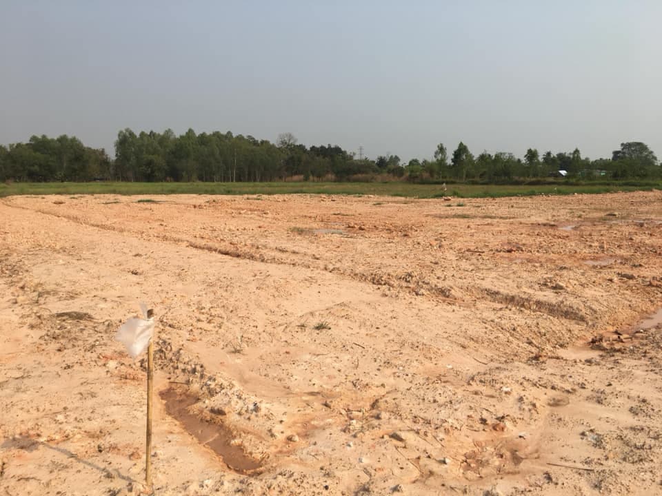 ที่ดินติดทางสารธารณะ (ถมแล้ว) เนื้อที่ 2 ไร่ 73 ตรว พิษณุโลก 