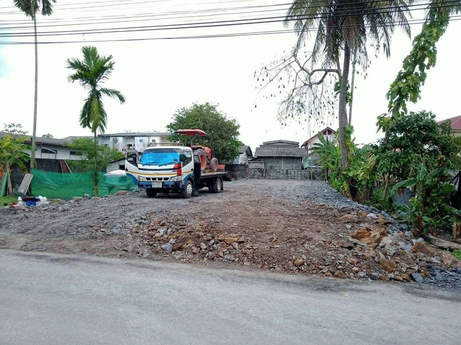 ขายที่ดินเปล่าถมแล้ว เนื้อที่1งาน6.8ตรว.  นครศรีธรรมราช
