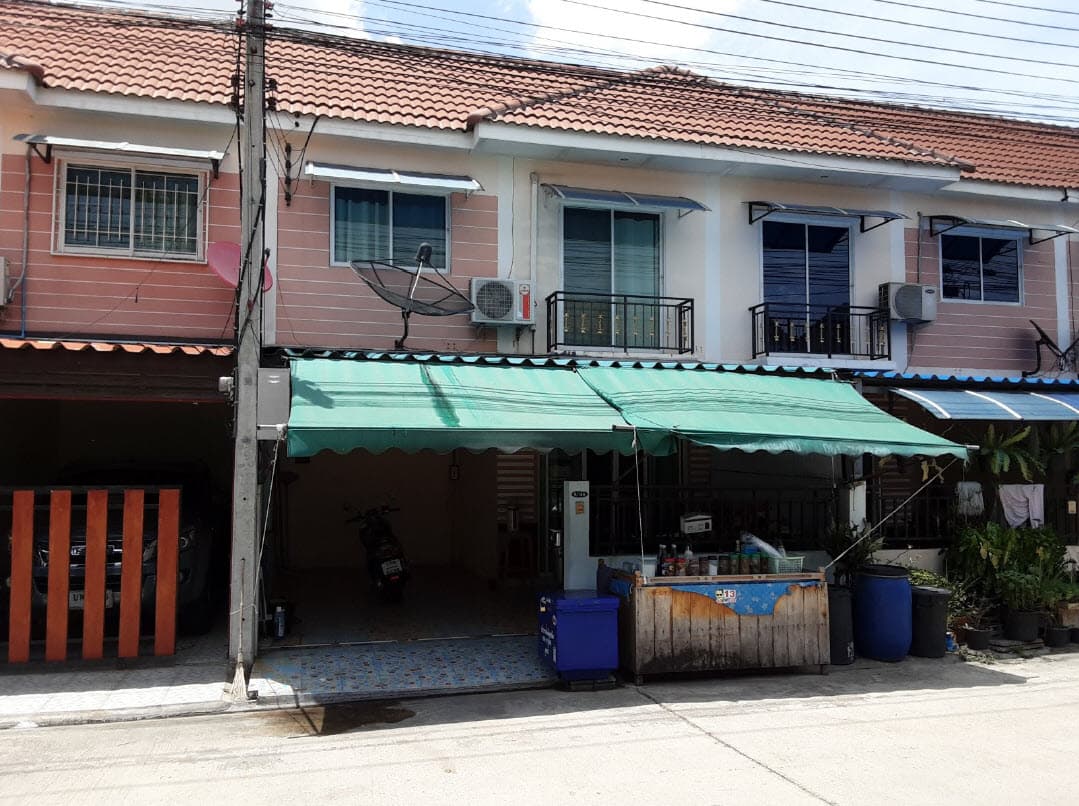 ทาวน์เฮ้าส์ 2ชั้น หมู่บ้านซีเควิลล์ ตำบลแคราย 0-0-20.9