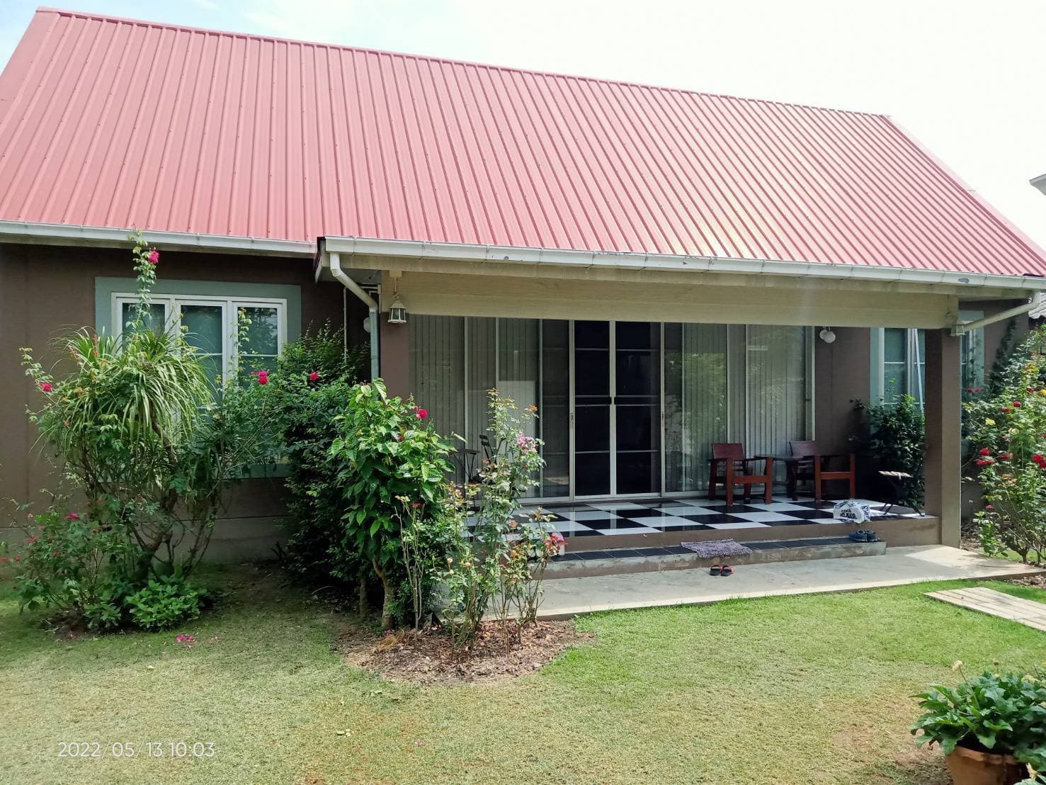 ขายบ้านพร้อมที่ดิน ทำเลดีใกล้เมืองเชียงราย 1 งาน