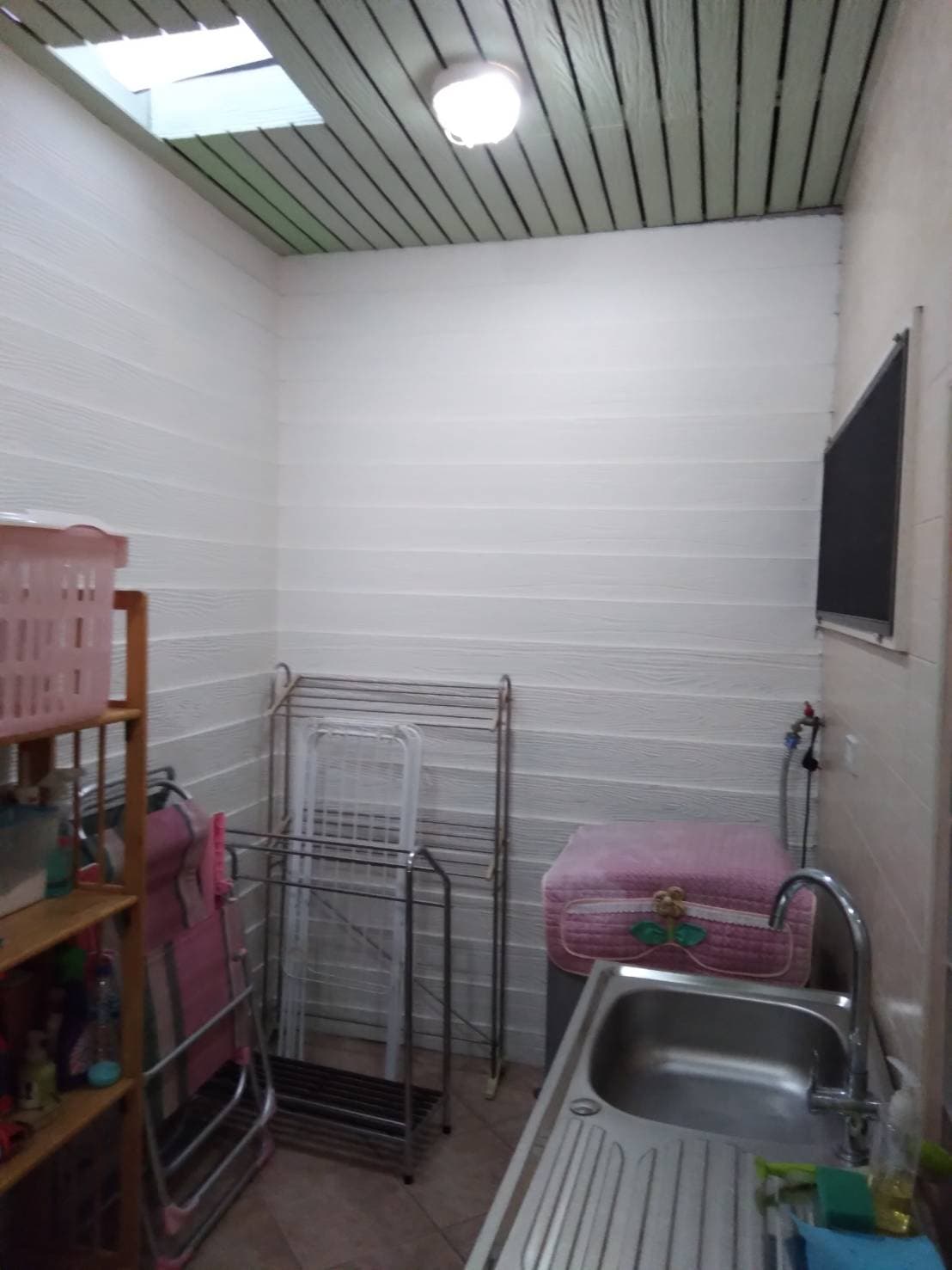 ขายบ้านทาวน์เฮ้าส์กรุงเทพฯ พร้อมที่ดิน 20 ตร.ว.