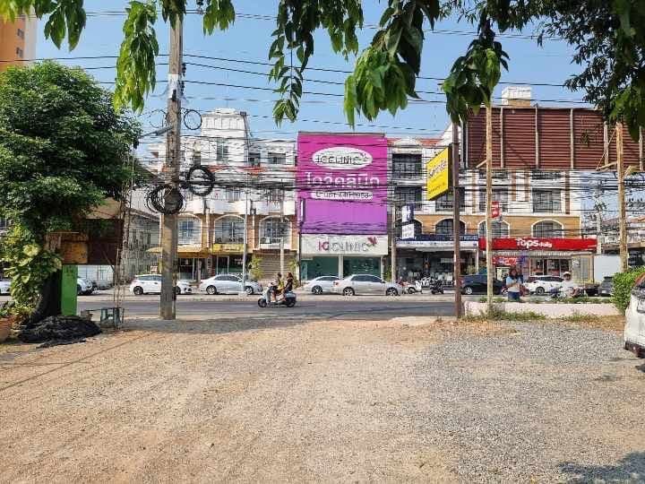 ขายที่ดิน พร้อมห้องเช่า ใกล้หาด พัทยาใต้ ถนนเทพประสิทธิ์17 ต.หนองปรือ อ.บางละมุง จ.ชลบุรี