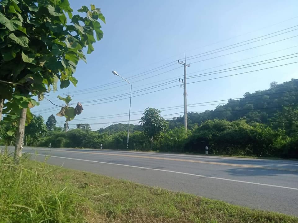 ขายที่ดินอุทัยธานี บ้านไร่ 10-2-6