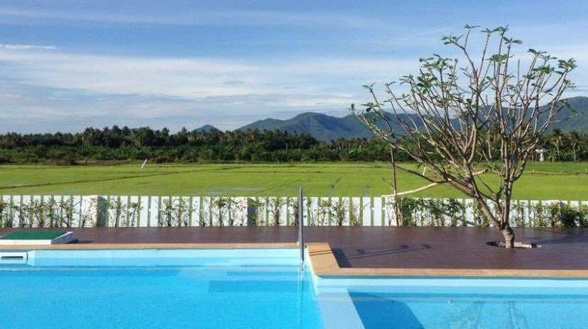 ขายที่ดินชะอำ 10-2-65 ไร่ ราคาไร่ละ 2,500,000 ล้านบาท ใกล้ถนนเพชรเกษม 100ม. ห่างจากทะเลชะอำ 10 กม ที่ดินอยู่หลังโรงแรมขันทิมาบูติก