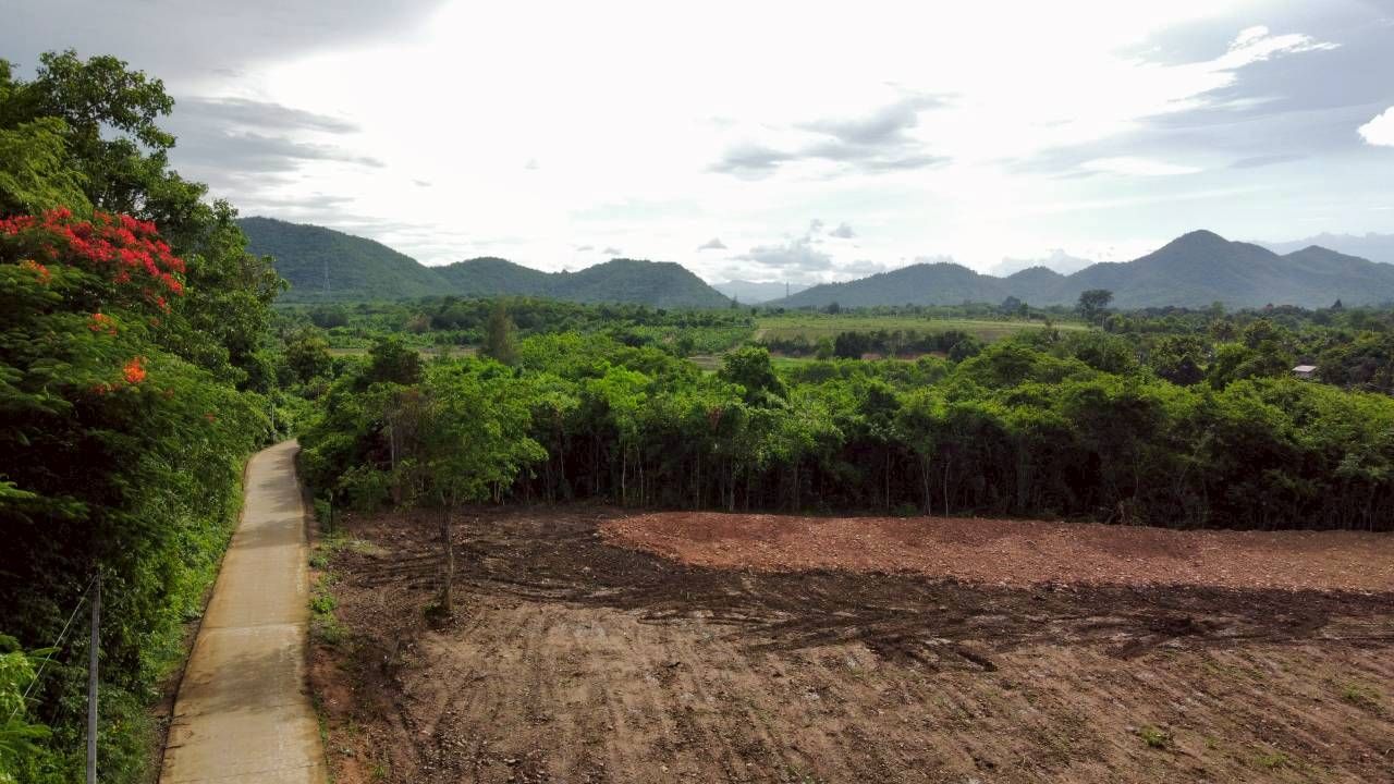 สานฝันบ้านตากอากาศใกล้ชิดธรรมชาติ @แก่งกระจาน