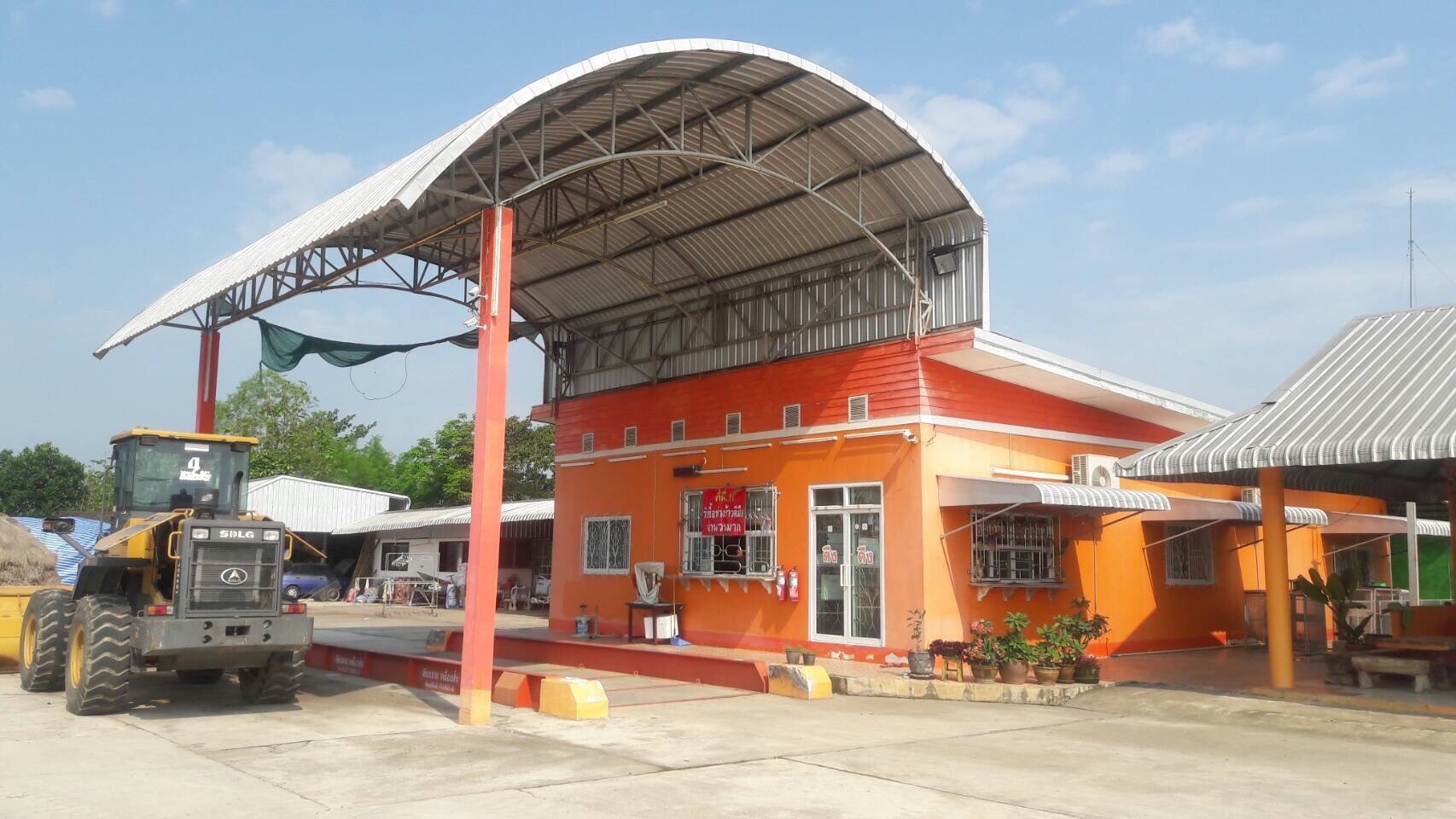 โกดังและบ้านพักคนงาน ใกล้ สามเหลี่ยมทองคำ เชียงแสน เชียงราย 4 ไร่