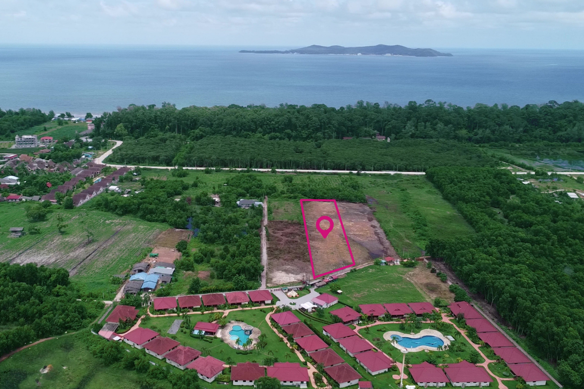 ขายที่ดินระยอง เมือง ที่ดินแบ่งขาย แปลงเล็กใกล้หาดสวนสน อ.เมือง จ.ระยอง