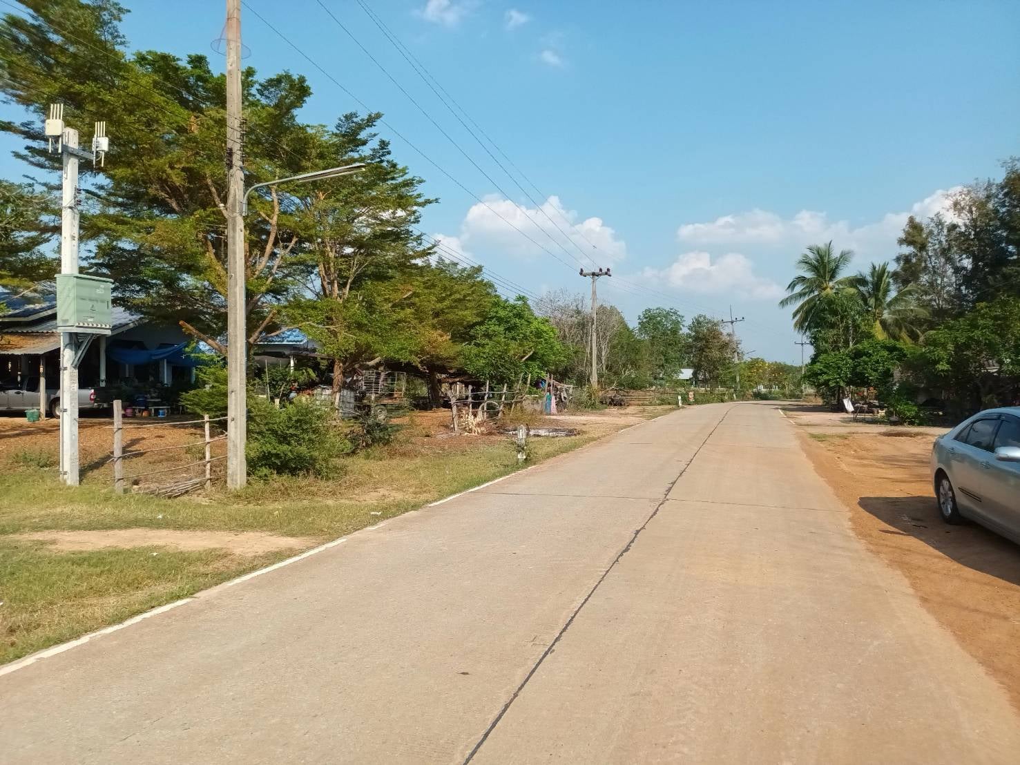 ที่ดิน เพื่อทำการเกษตร อ.ลาดยาว จ.นครสวรรค์ 2-0-71 ตร.ว. 