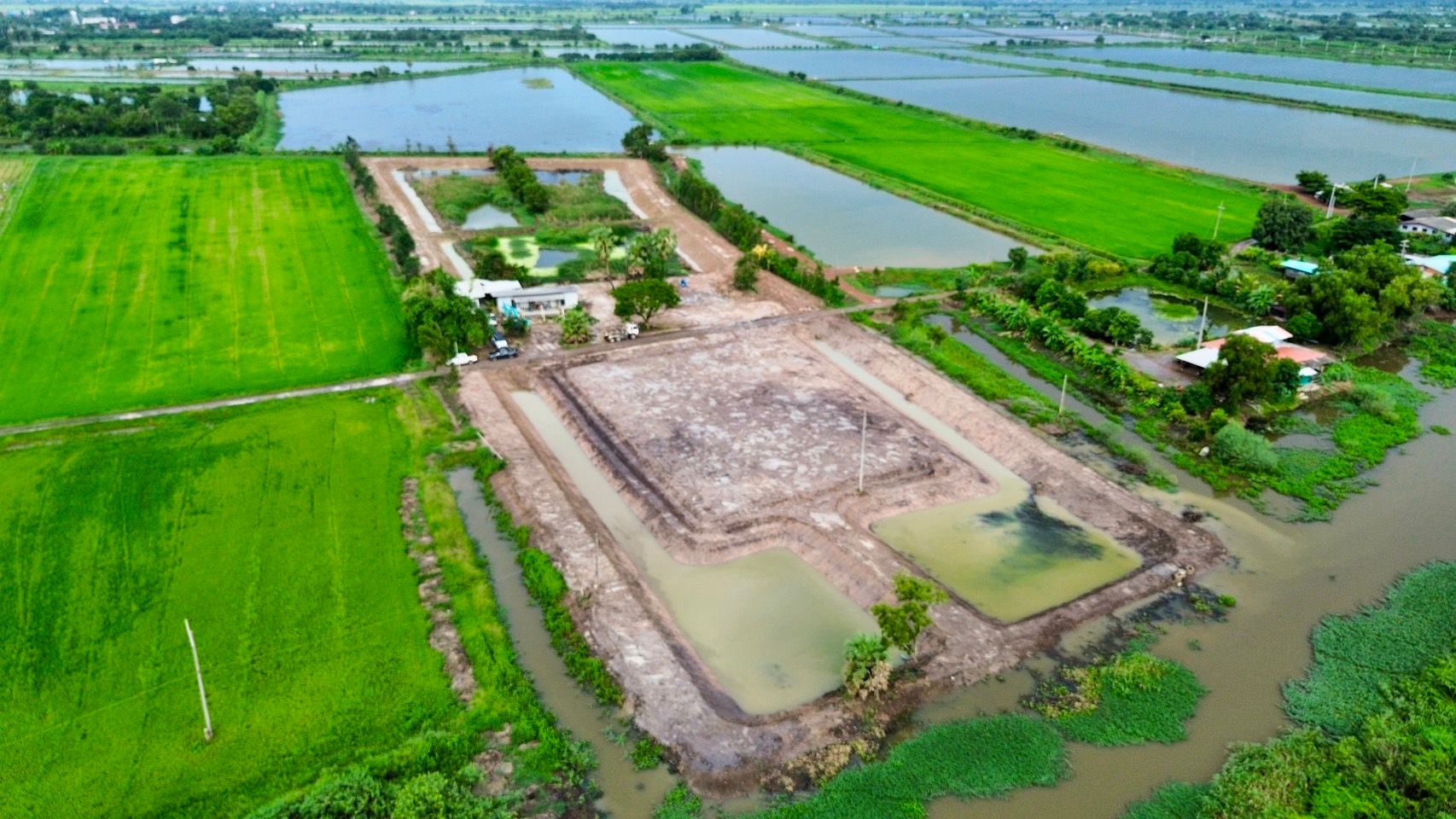 ขายที่ดินนครนายก อ.เมือง แปลงสวย บรรยากาศดี ทิวทัศน์ธรรมชาจรอบด้าน เหมะลงทุน ทำคาเฟ่ หรือ อื่นๆได้
