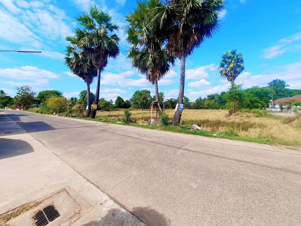 ขายที่ดิน อุบลราชธานี 7-1-15 ไร่