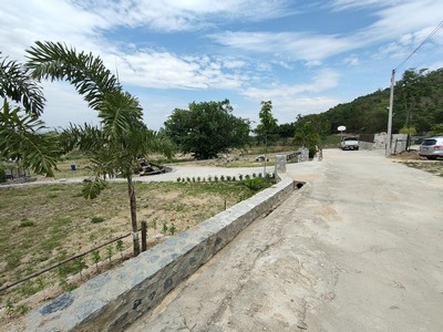 ขาย ที่ดิน ติดภูเขา ใกล้เนินส่องตะวัน จุดชมวิวพระอาทิตย์ตกดิน 0-3-40 ระยอง