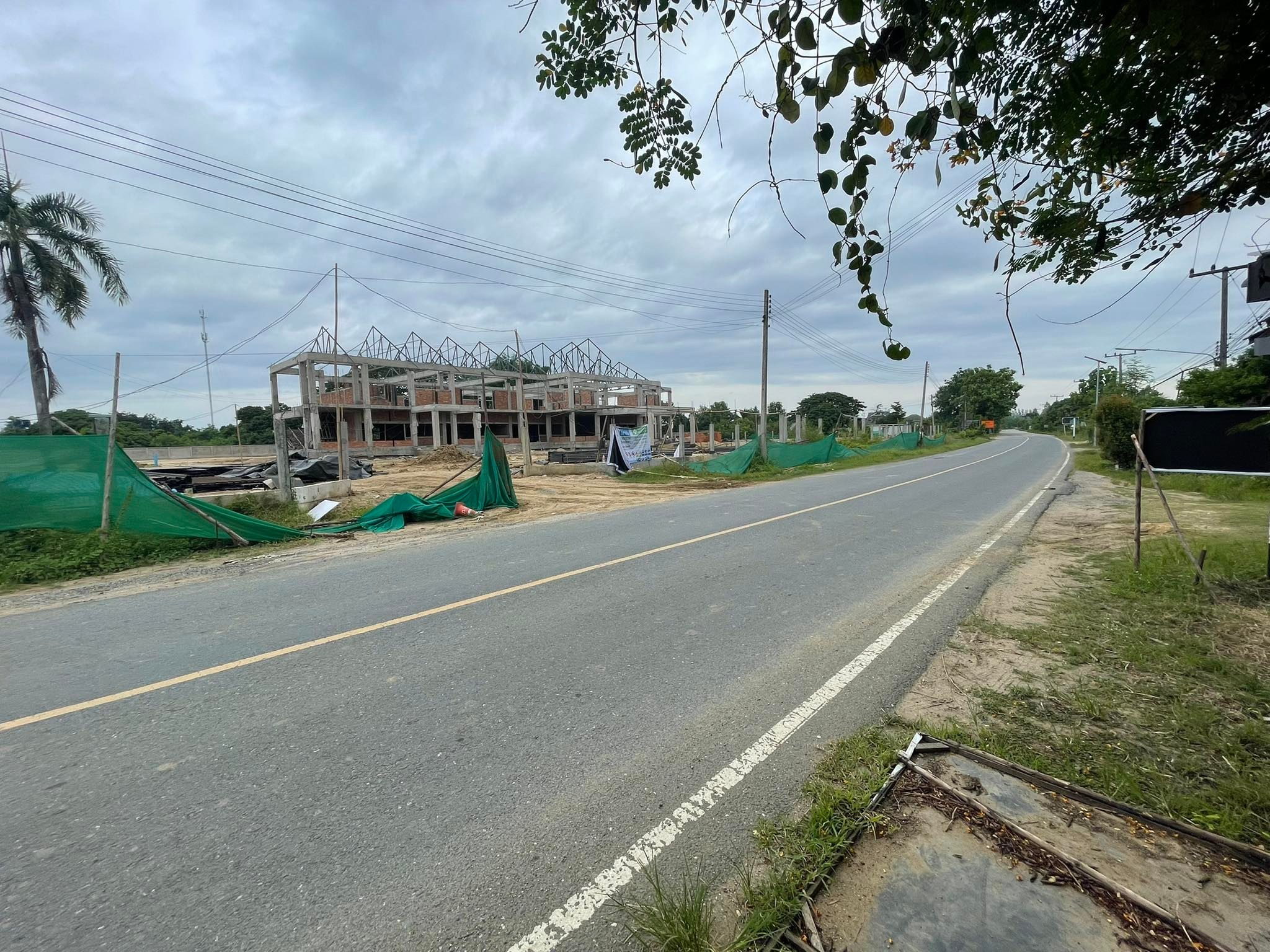 ที่ดิน การเกษตร อ.สันกำแพง จ.เชียงใหม่ 8-0-76 ไร่