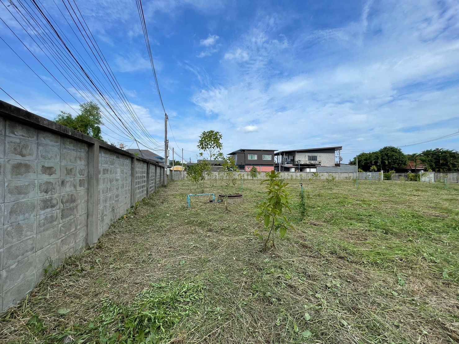 ขายที่ดินเขตสันกำแพง​ ติดกับอำเภอเมือง หลังม.พายัพ ใกล้วงแหวนรอบ 2 