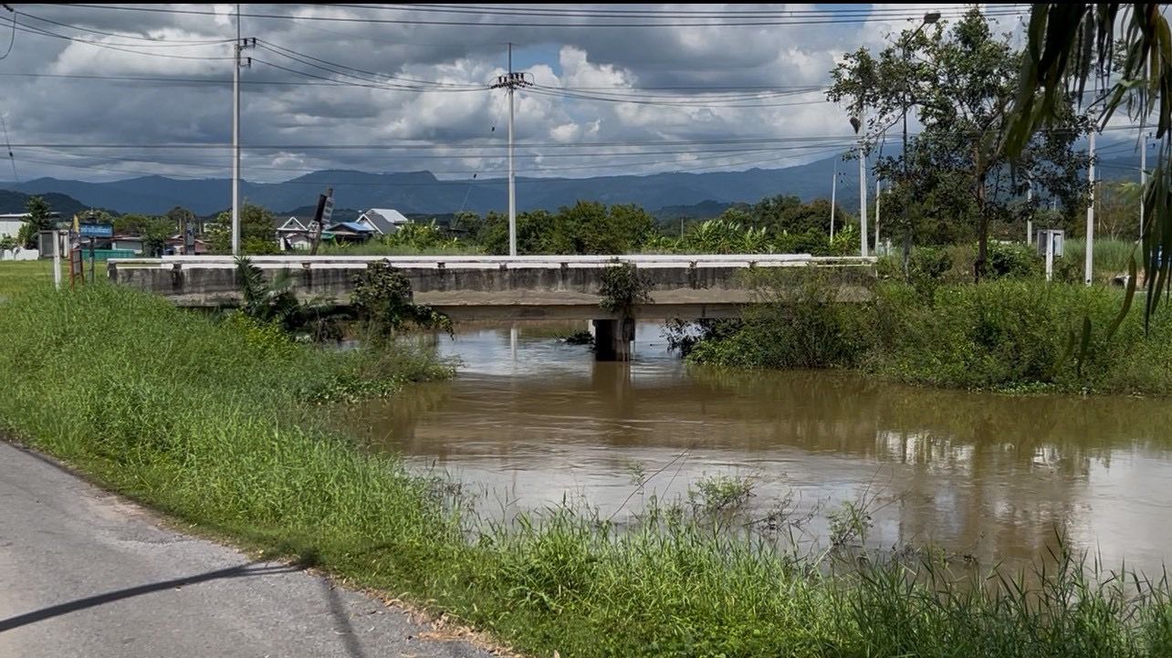 ที่ดินติดถนนหลวงทางไปเขาใหญ่ ข้างติดคลองน้ำ จ.นครนายก 3-0-33.3 ไร่