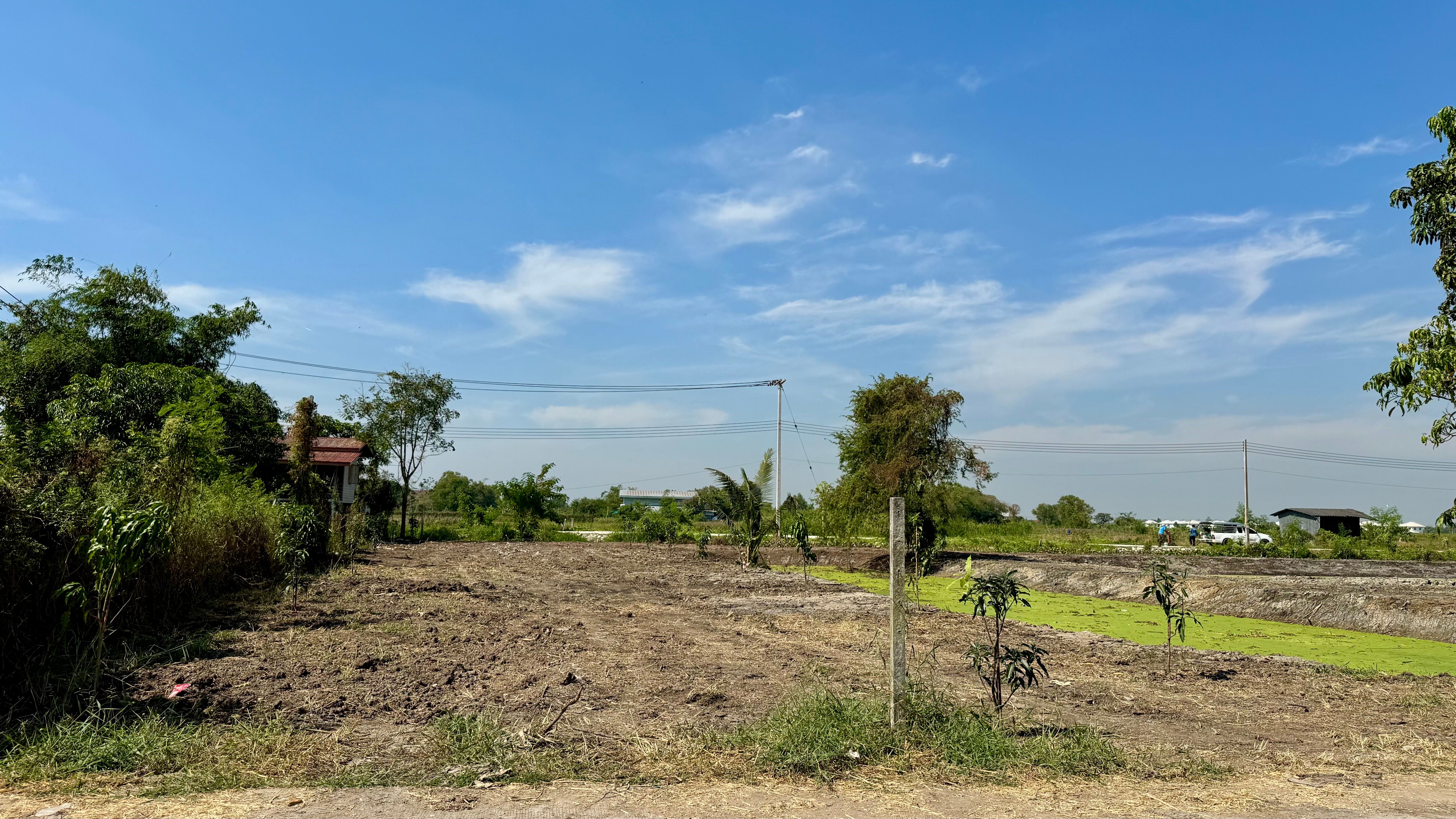 ขายที่ดิน 5 ไร่ ลำลูกกา คลอง 12 ทำเลดี ติดแหล่งชุมชน