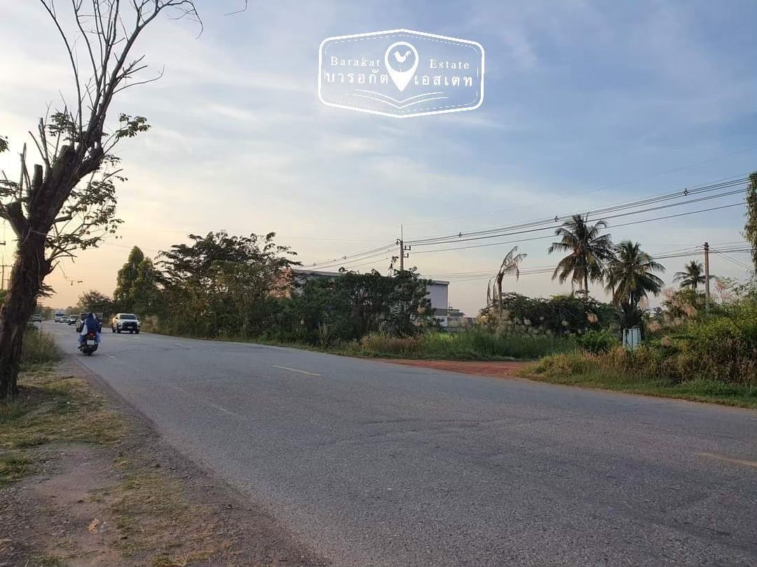 ติดถนนใหญ่  เนื้อที่ 4-1-78 ไร่ อำเภอบางน้ำเปรี้ยว จังหวัดฉะเชิงเทรา