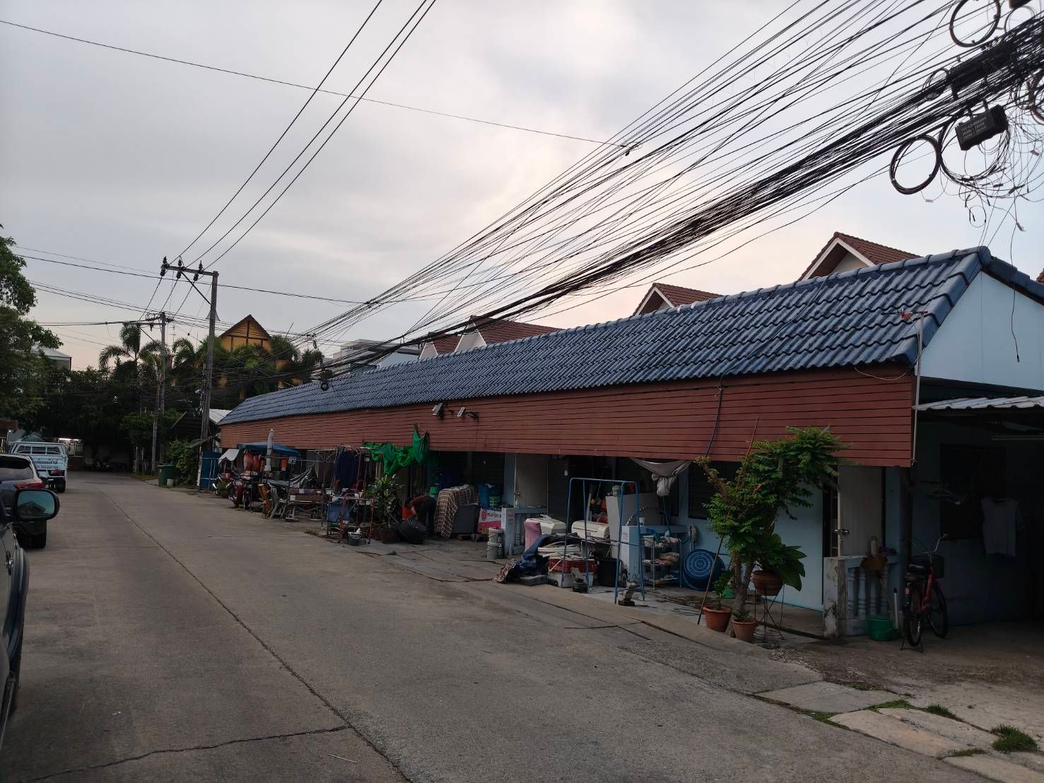 ขายบ้านเช่าพร้อมที่ดิน กรุงเทพฯ พระโขนง บ้านเช่าพร้อมที่ดิน 9 หลัง