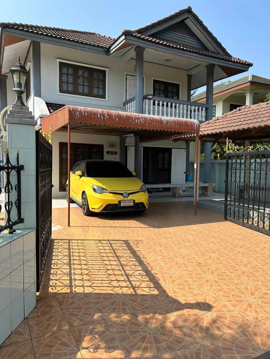 ขายบ้านชลบุรี สัตหีบ บ้านเดี่ยวหลังมุมทำเลดี สัตหีบ กม.5 