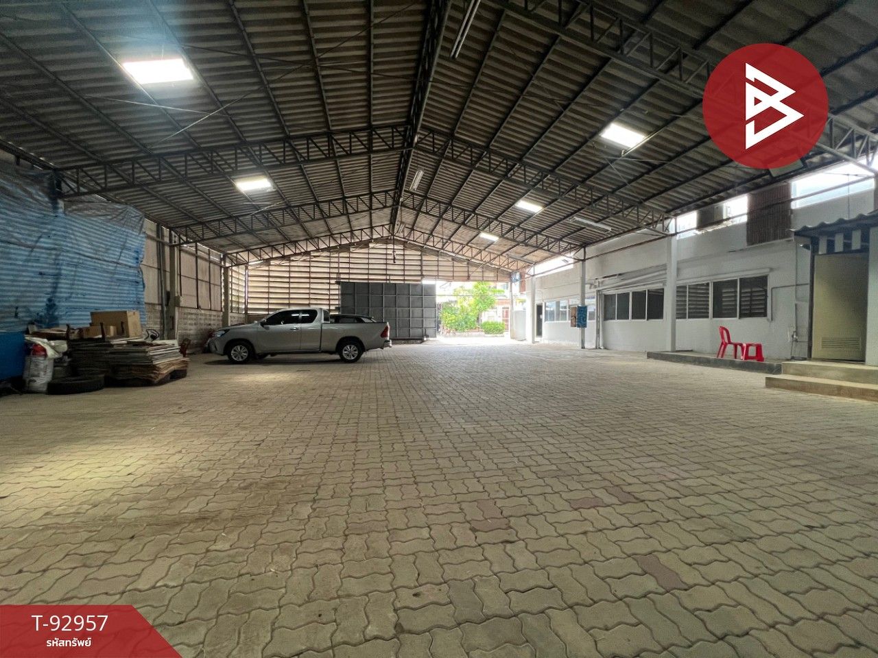 ขายโกดังพร้อมอาคารสำนักงาน 3 ชั้น บางเมือง สมุทรปราการ พร้อมอยู่