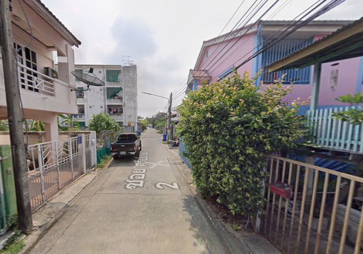 ขายอาคารพาณิชย์ปทุมฯ อำเภอเมือง เดินทางสะดวก มีที่จอดรถยนต์