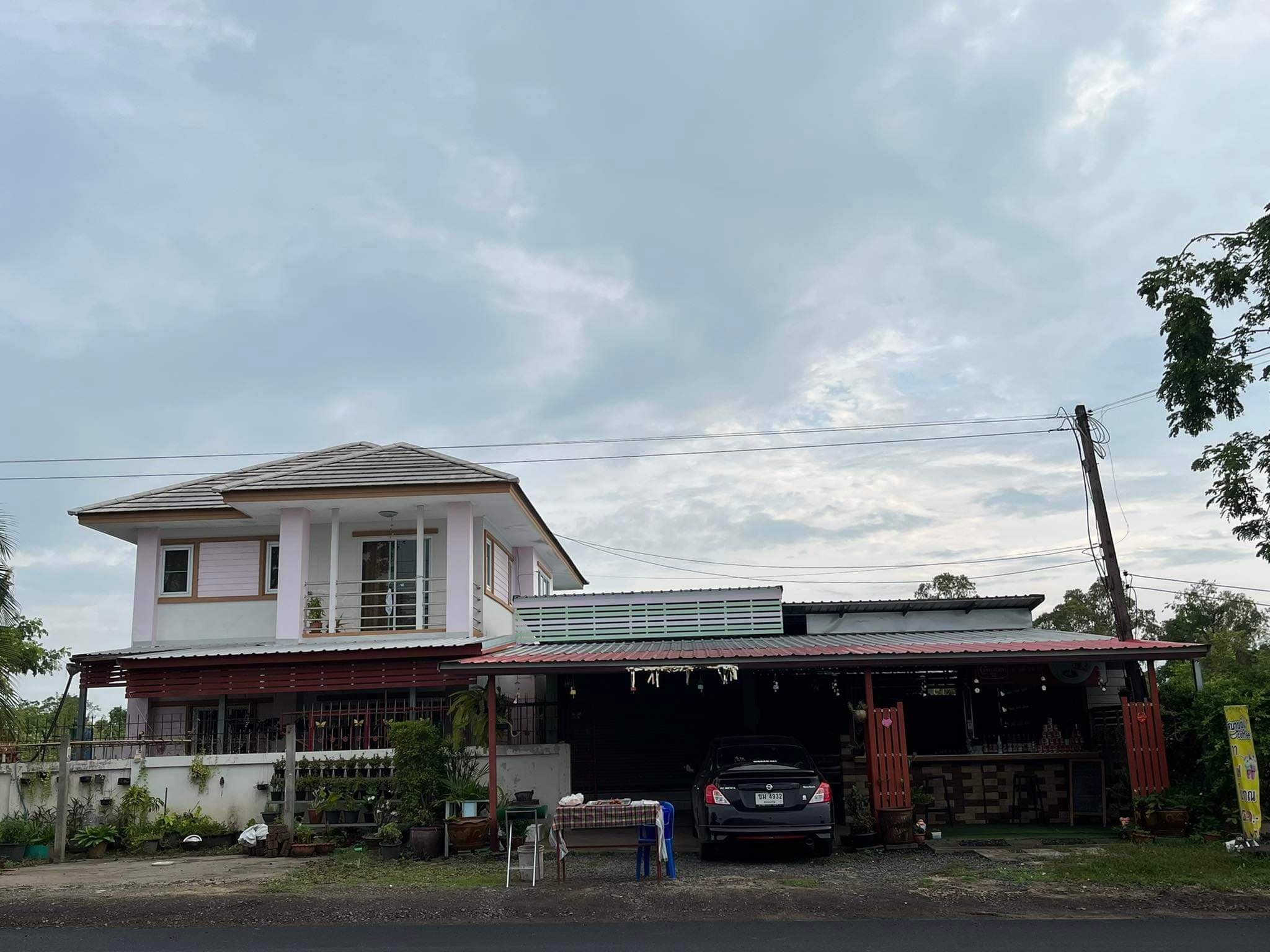 ขายบ้านพร้อมที่ดิน ทำเลทอง อ.เมืองบุรีรัมย์ จ.บุรีรัมย์ 90 ตร.ว.