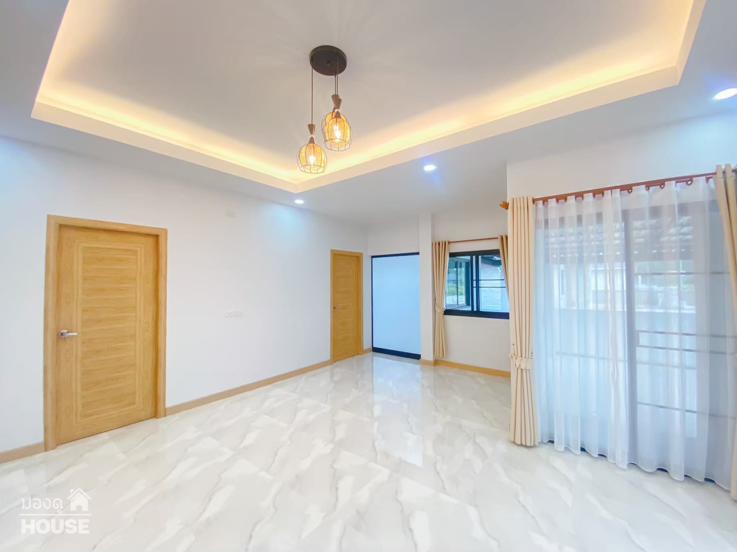 บ้านเดี่ยวหลังใหม่พื้นที่กว้าง ไม่ไกลตัวเมืองเชียงราย 80 ตรว.