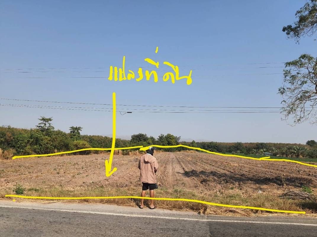 ขายที่ดินวิวเขา อุทัยธานี อำเภอบ้านไร่ นส3ก. ติดถนนลาดยาง มีไฟฟ้าผ่าน ห่างจากอำเภอบ้านไร่เพียง 6 Km. ขายถูกเพียง ตร.วา ละ500 บาท ค่าโอนคนละครึ่ง  เจ้าของขายเอง ติดต่อ คุณนิค 082-9292878 