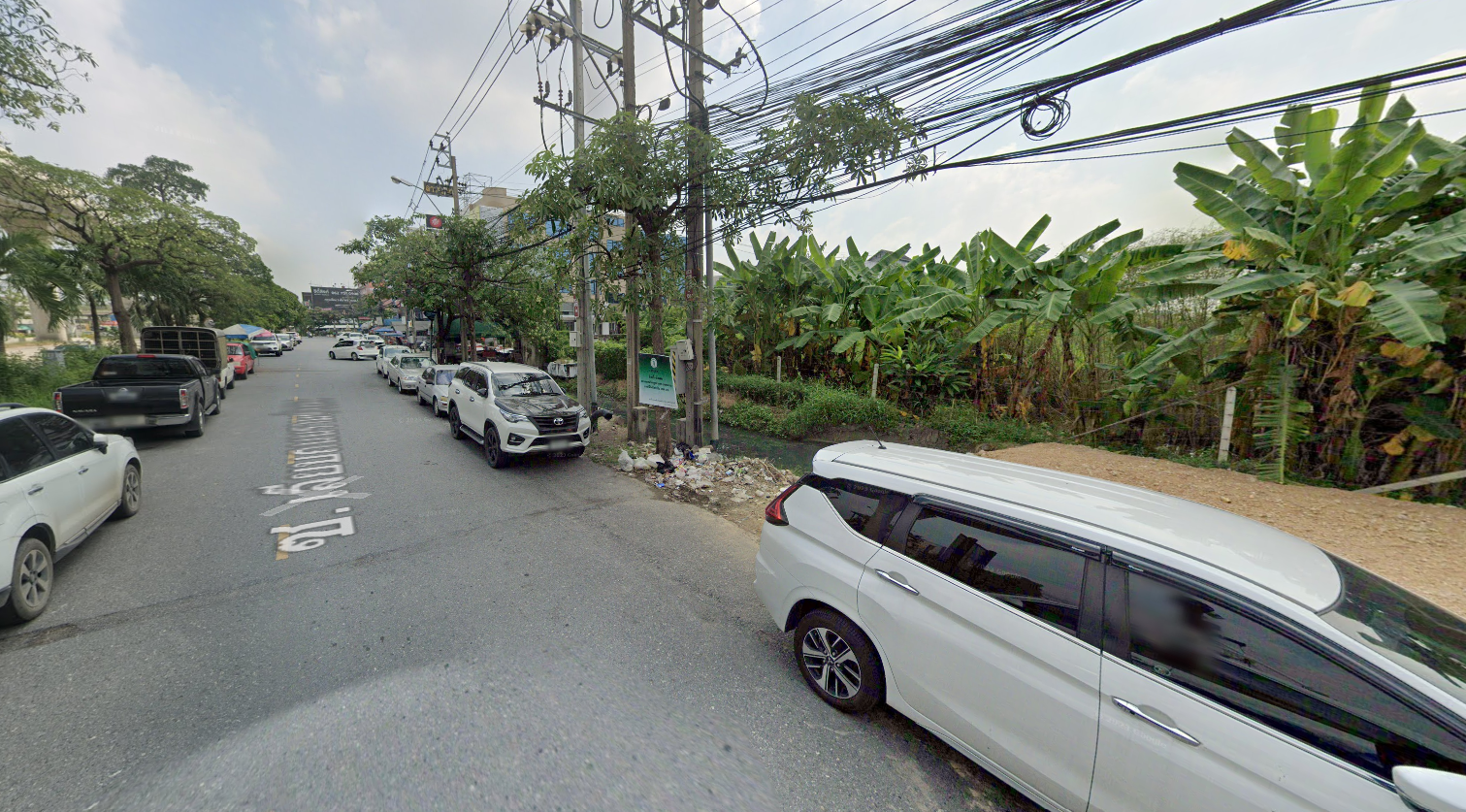ขายที่ดินกรุงเทพฯ เขตบางกะปิ ที่ดินทำเลทอง แปลงสวยมาก เหมาะลงทุนสุดๆ ใจกลางแหล่งอำนวยความสะดวห 16-2-54.5 ไร่.