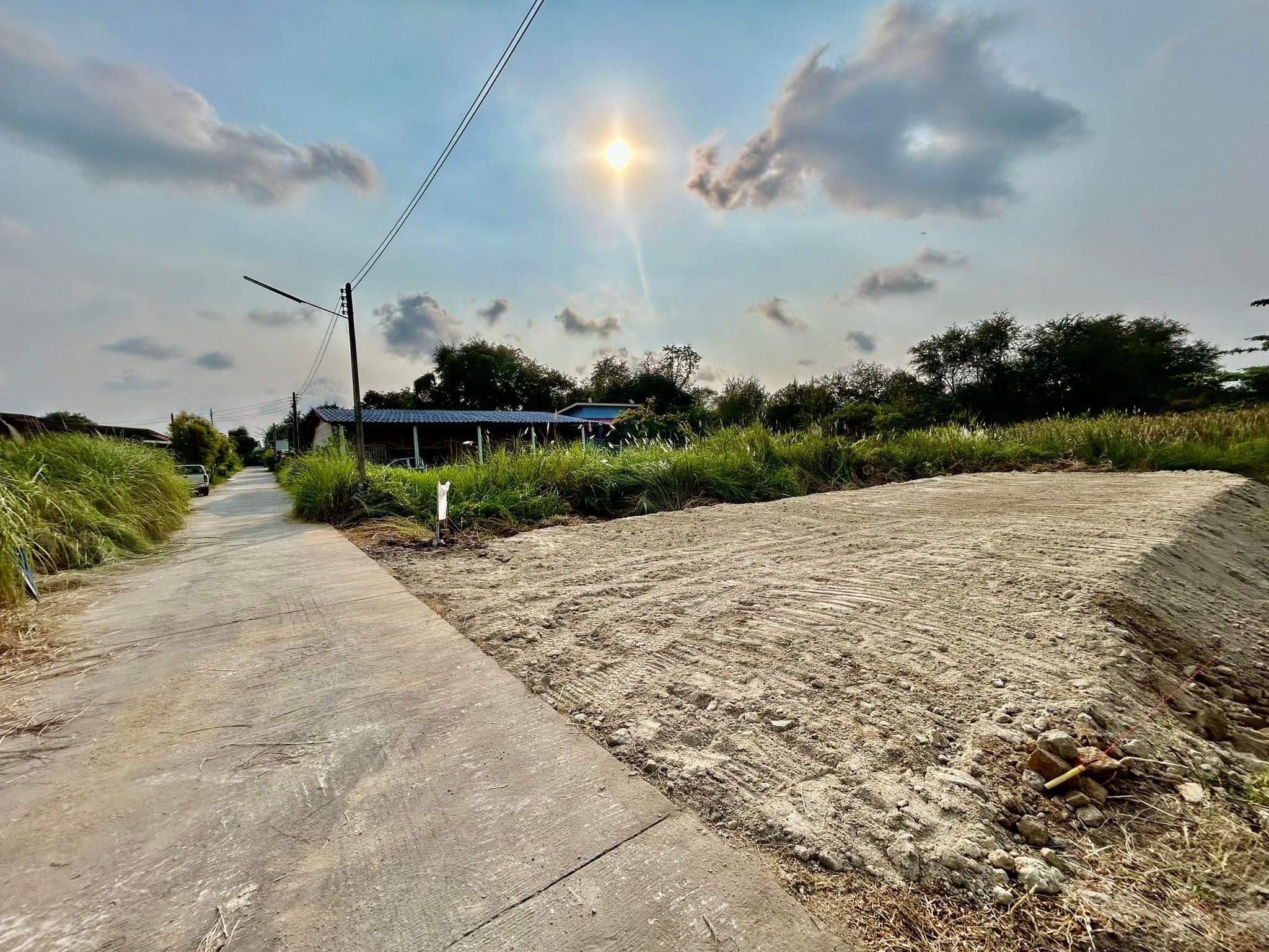 ที่ดินเปล่าบ้านสวน🧧ต.หนองรี อ.เมือง จ.ชลบุรี  เนื้อที่ 50 ตารางวา กว้าง 10 เมตร ลึก 25 เมตร ราคา 1.15 ล้านบาท