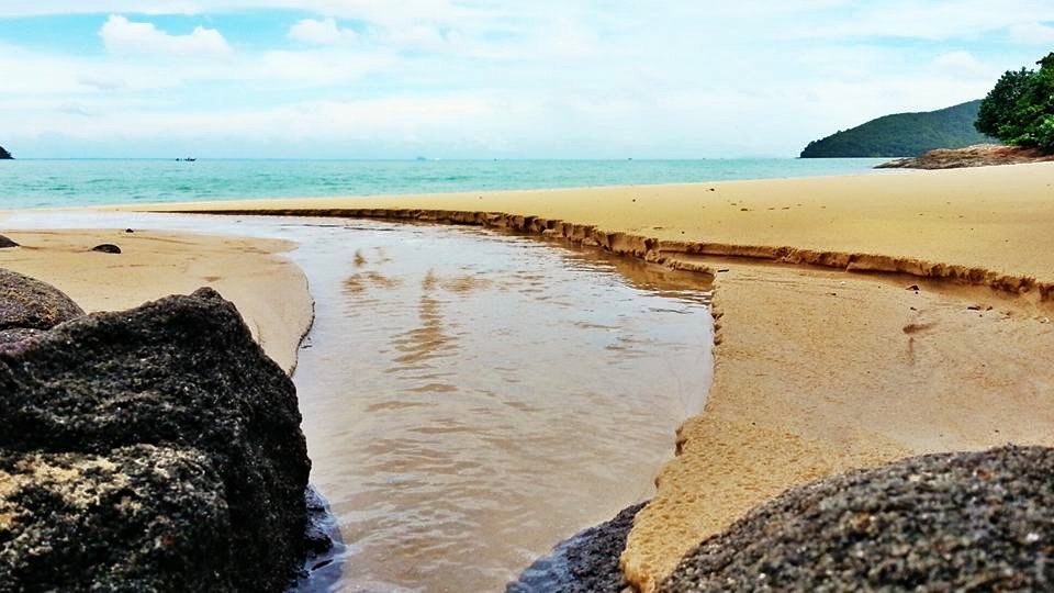 ที่ดินติดทะเลเกาะมะพร้าว เมืองภูเก็ต 1-0-99.9