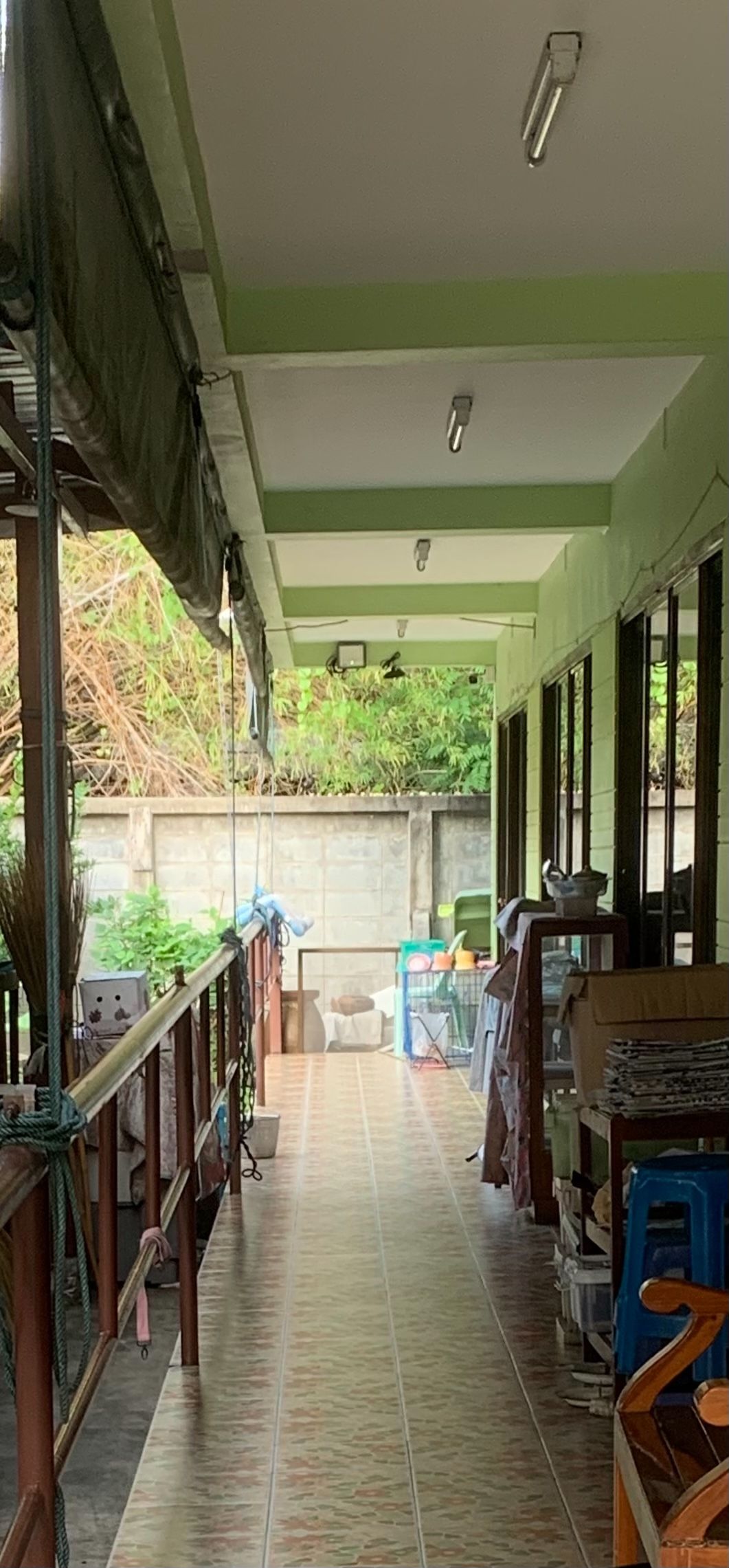 ขายด่วน ติดรถไฟฟ้า 