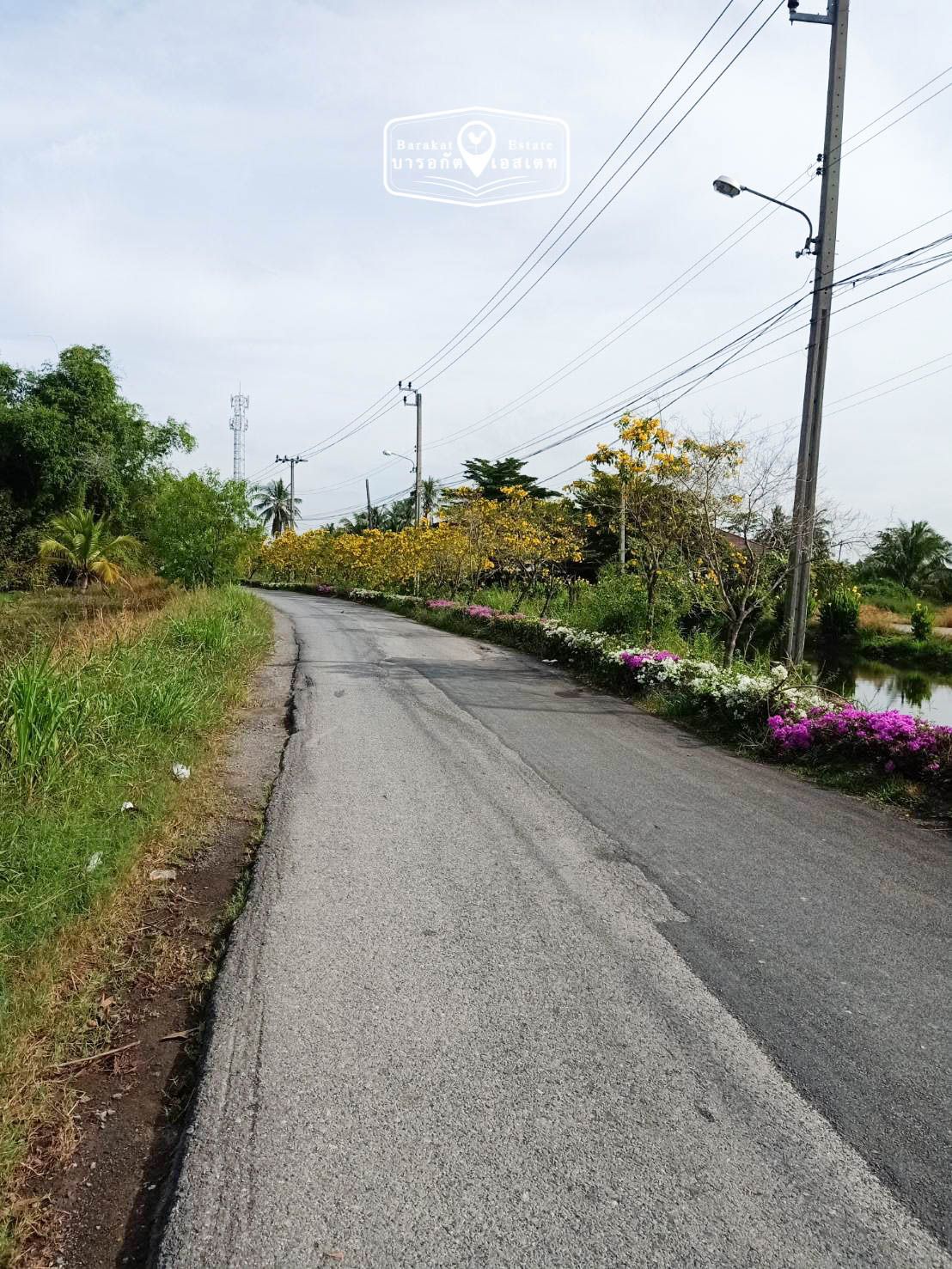 ที่ดินติดคลอง เดินทางสะดวก เขตหนองจอก  จังหวัดกรุงเทพฯ