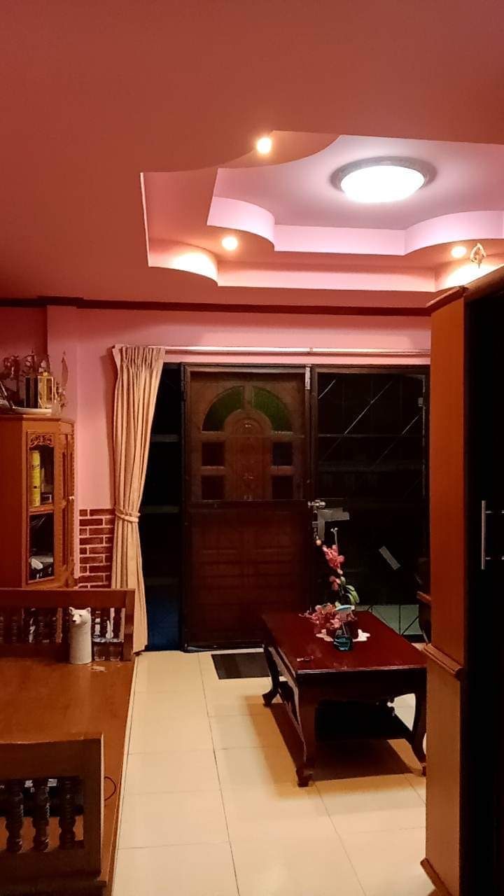 2.5 ล้านมีทอน บ้าน ในโครงการ จิตต์อารีวิลล์ 2 บ้านสวย อยู่สบาย เดินทางสะดวก