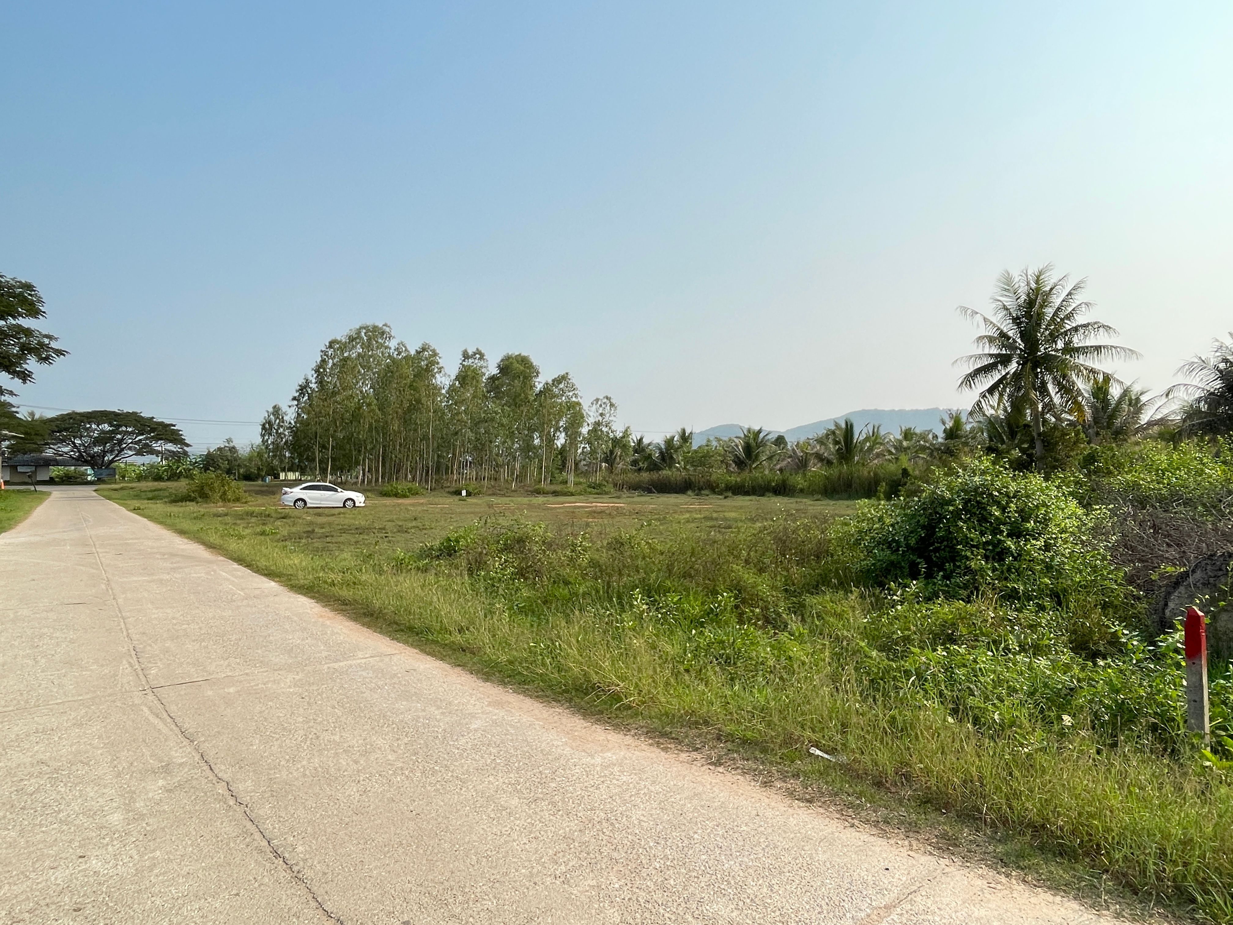 ***ที่ดินสวยจริงๆ ติดถนนคอนกรีตสวย อ.ปราณบุรี