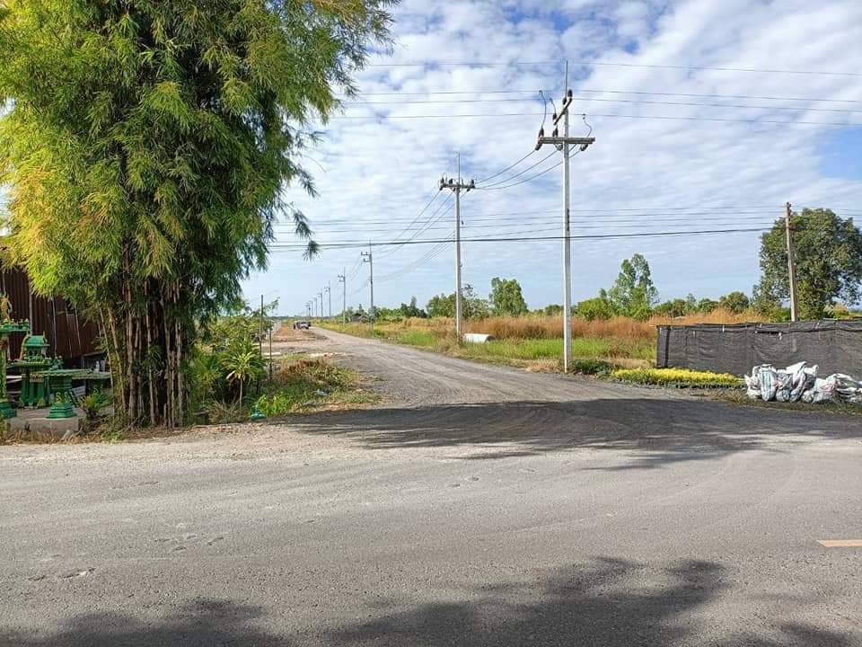 ที่ดินขนาด 1 ไร่วิวภูเขาตั้งอยู่ในแหล่งชุมชน นครนายก