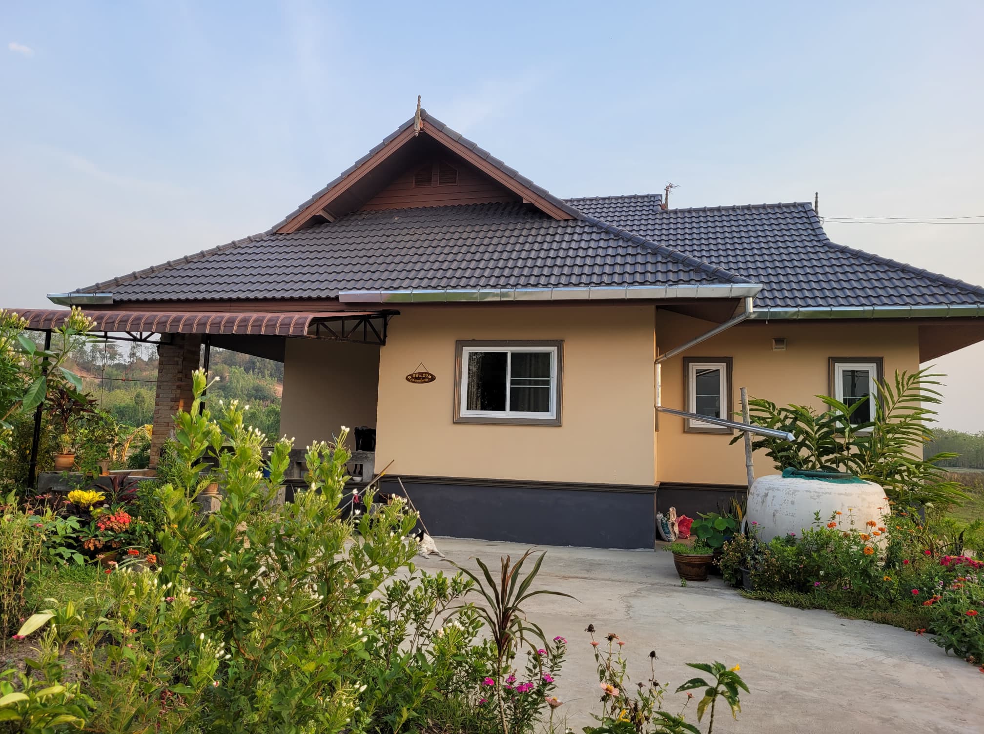 บ้านพร้อมที่นา ใกล้ธรรมชาติ
