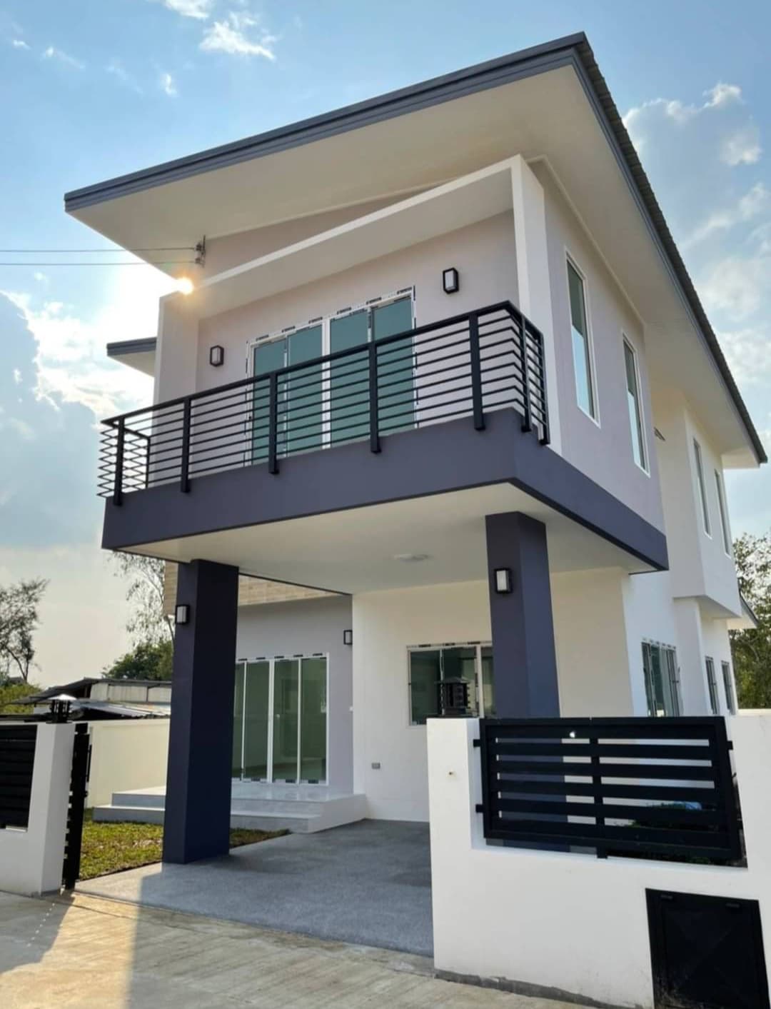 บ้านเดี่ยว 2 ชั้น ใกล้เมืองเชียงใหม่ 
