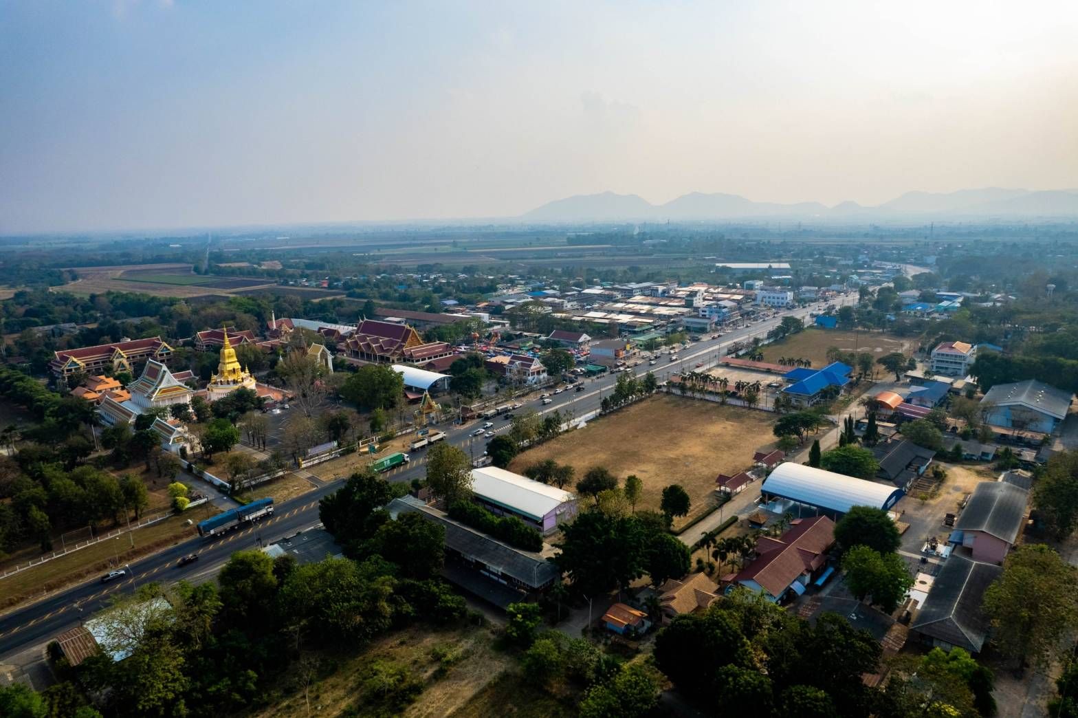 ขายที่ดินนครสวรรค์ บรรยากาศดี แปลงสวย แบ่งแปลงขาย ตากฟ้า นครสวรรค์ 