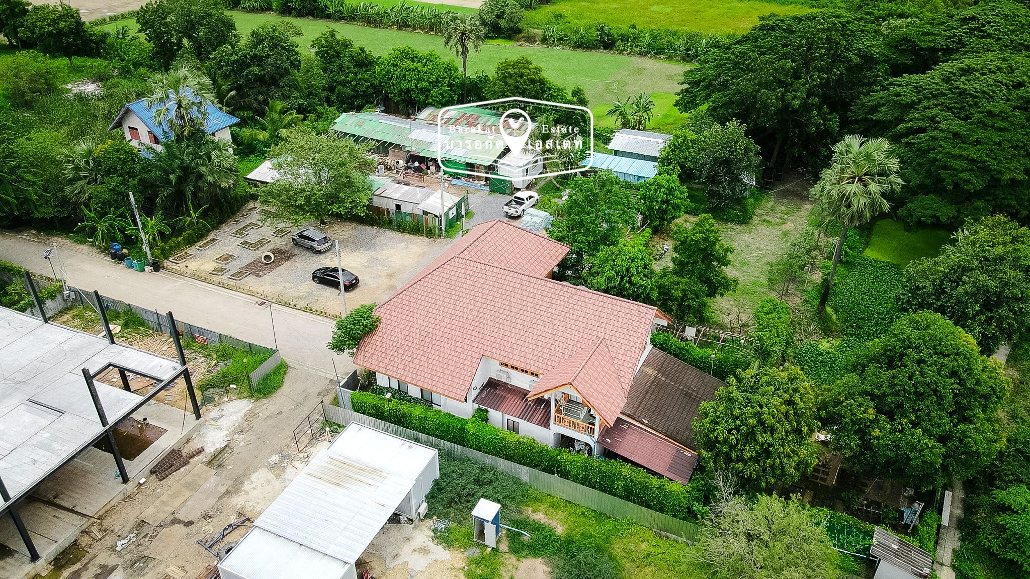 บ้าน 2 ชั้น พร้อมที่ดิน รีโนเวทเป็นร้านอาหาร 