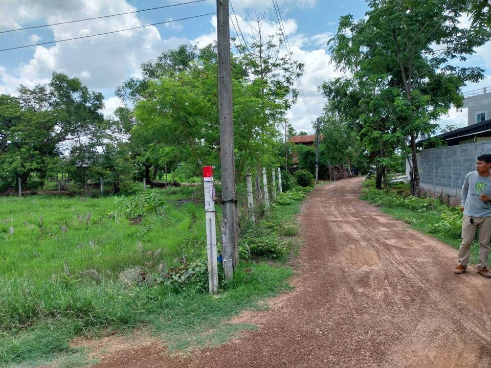 แนะนำที่ดินสร้างบ้าน 100 ตรว. 450,000 บาท หลังตลาดไทยศิริ3 อ.เมือง จ.อุดรธานี