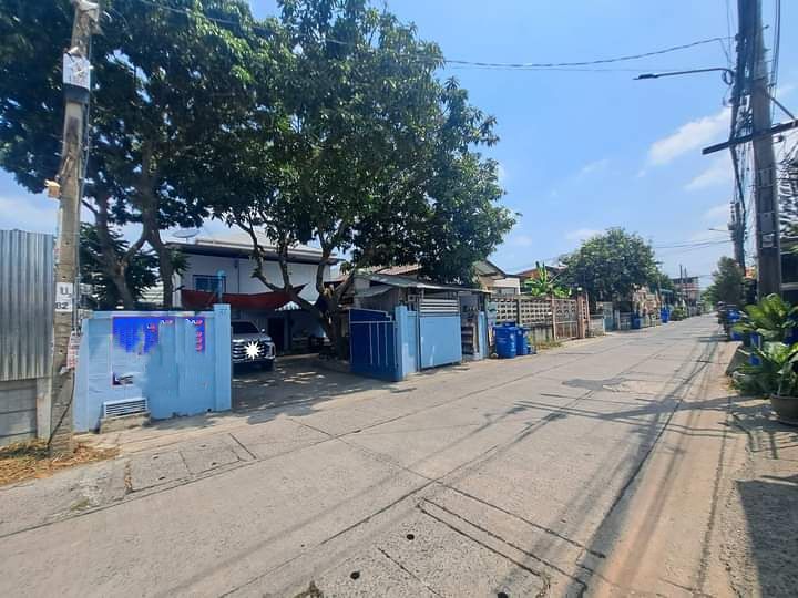 บ้านพร้อมที่ดิน50ตรว.