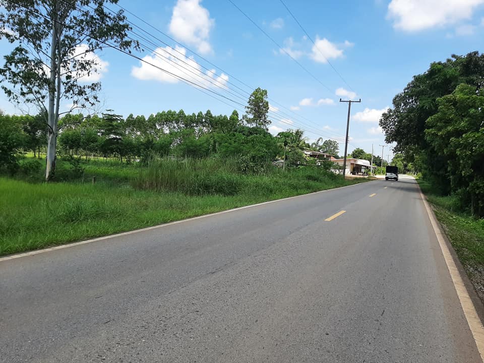 ที่ดินเปล่าติดถนน ประจันตคาม ปราจีนบุรี
