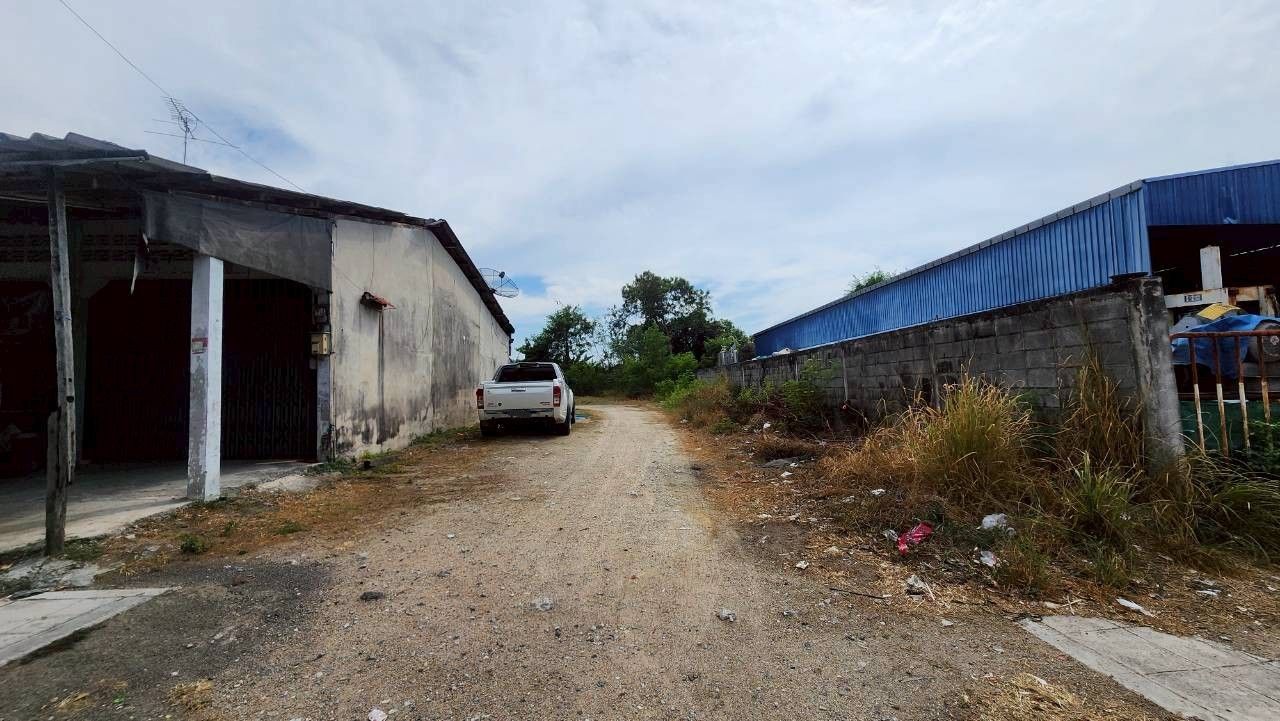 ขายที่ดิน 100 ตร.ว หนองรี ติดถนน344 บ้านบึง-ชลบุรี ใกล้มอเตอร์เวย์ 350 ม.