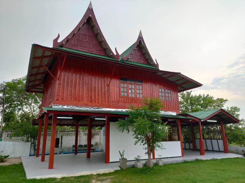 บ้านทรงไทยจังหวัดเพชรบุรี 