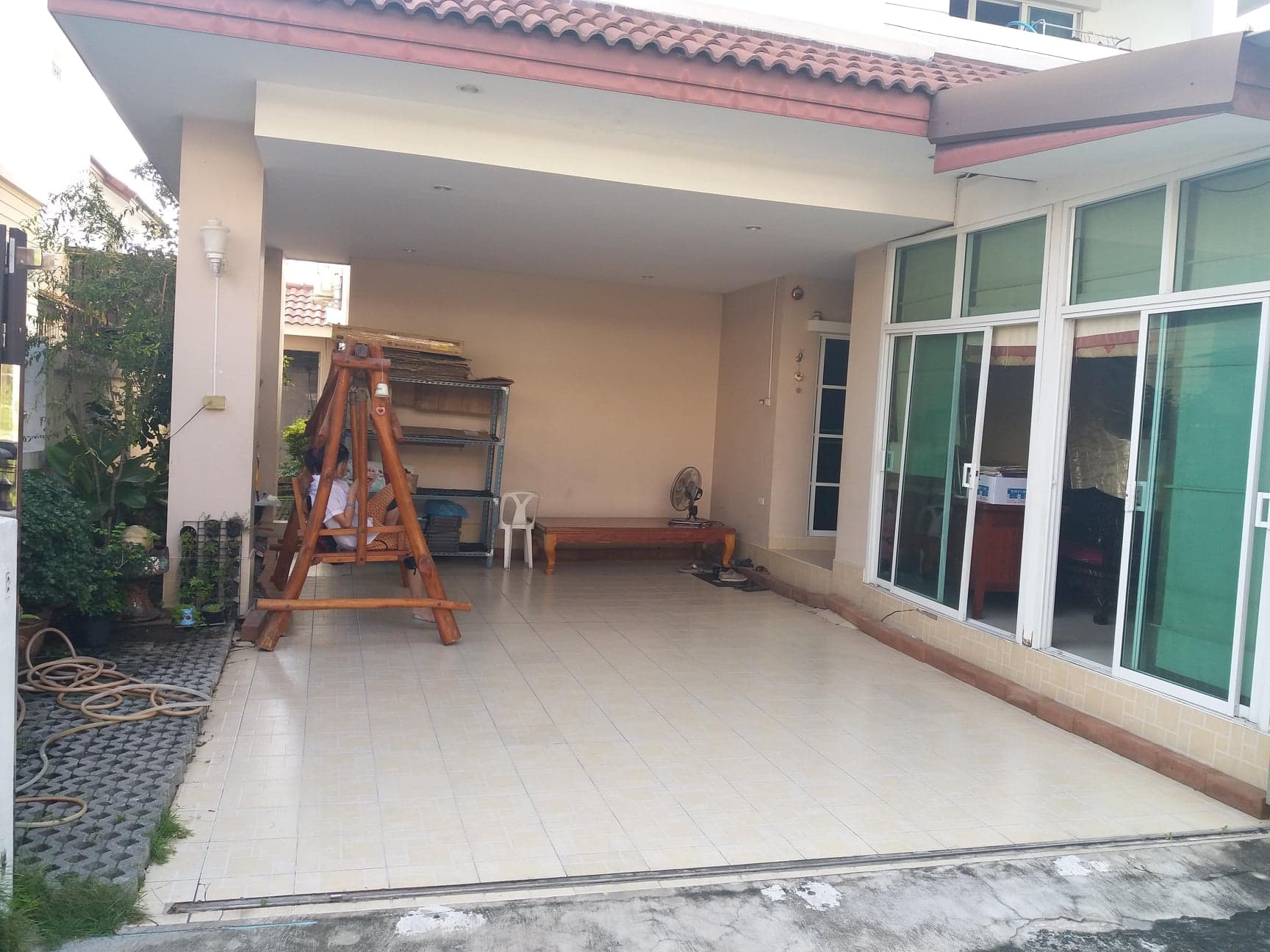 บ้านเดี่ยว​ หมู่บ้านโมเดอร์นทาวน์ 1 52.5 ตรว.